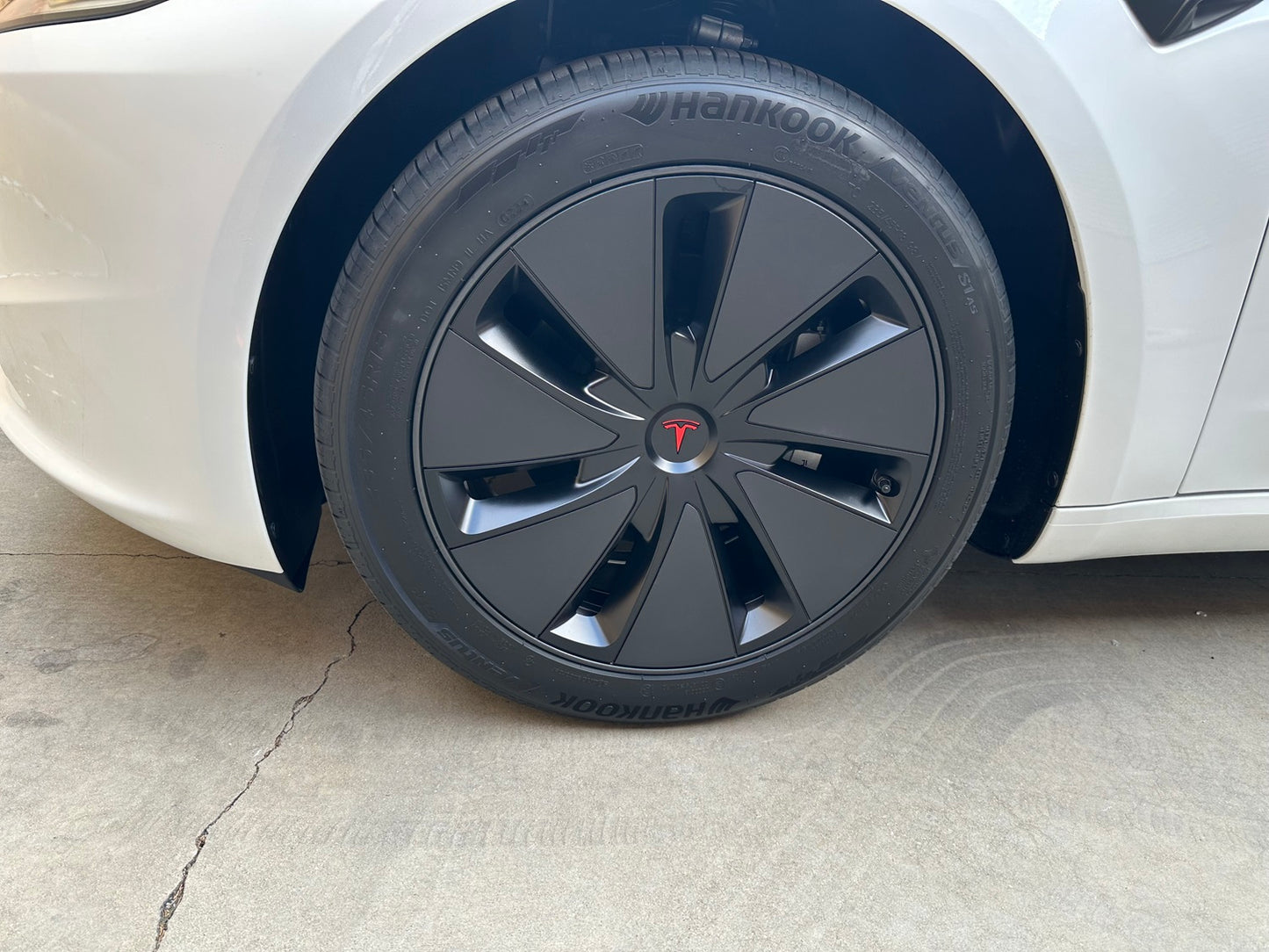 Tesla Model 3 Highland Photon Wheel Rim Logo Sticker